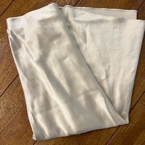 Quince Silk midi skirt